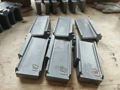 Cast Blade with material Cr21Mo